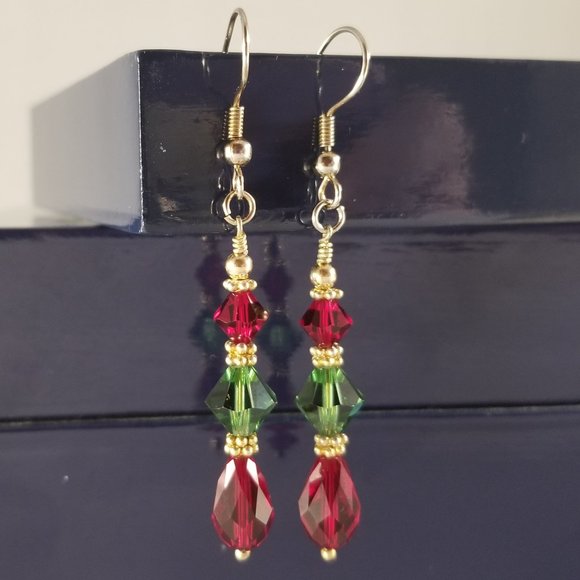 ***SOLD*** Red and Green Swarovski & Sterling Earrings - Picture 8 of 11
